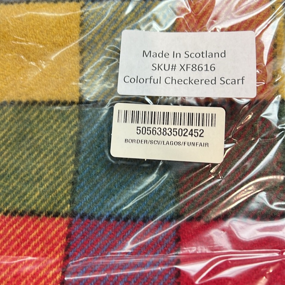 Calzeat Colorful Checkered Scarf 100% Lambswool Multicolored NEW - Picture 3 of 4